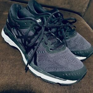 Xlnt Asics GEL-Kayano 24 womens 8 Medium 39.5 EUR